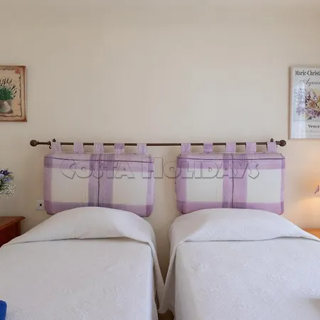 Διαμέρισμα Marina Real 151 *
