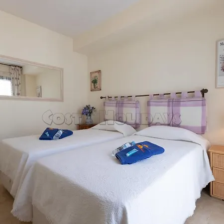 Διαμέρισμα Marina Real 151 *